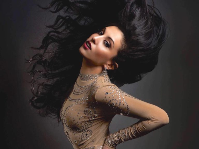 Jenn De La Torre